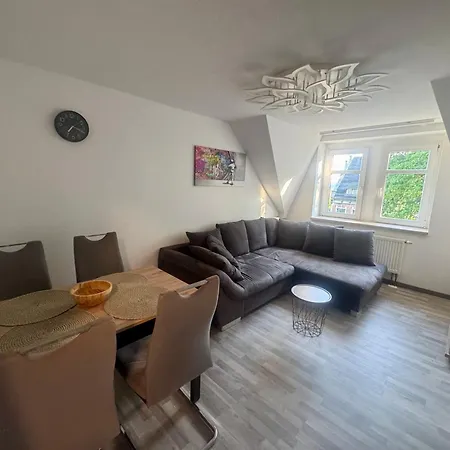 3 Greizer Strasse Apartamento *